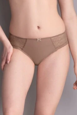 Rosa Faia Taillenslip Abby